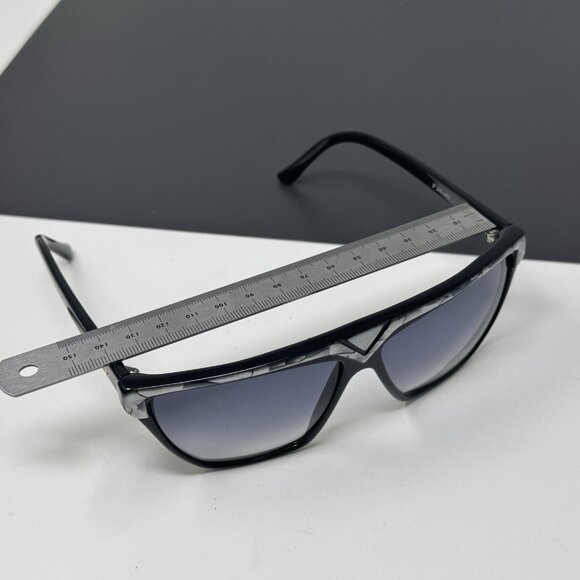 Laura Biagiotti Oversized Sunglasses Womens P-28 Made in Italy Flat Top main image 8